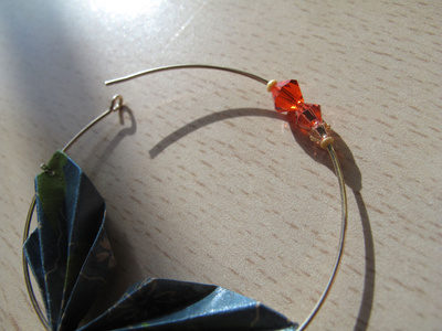 Origami Jungle earrings : Step 15
