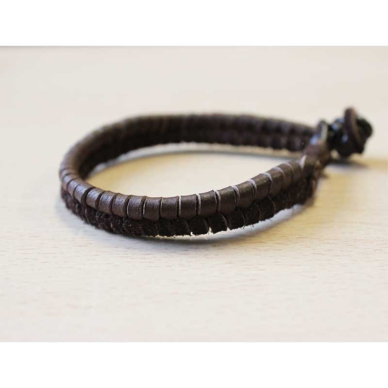 Braided bracelet with suede and leather