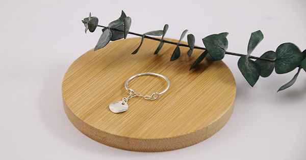 Silver 925 chain ring with silver charm