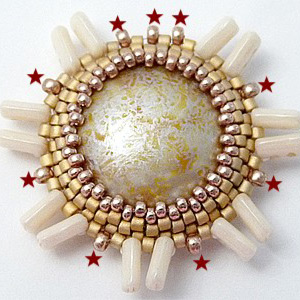 &eacute;tape 11 - boucles d'oreilles Aliona cabochon et perles en verre Piros par Puca &reg;