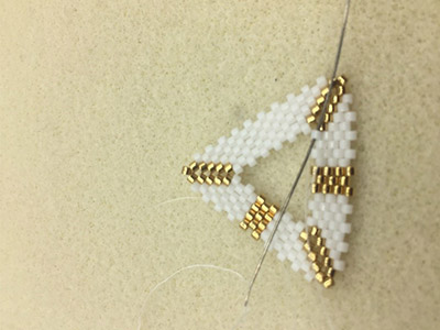 DIY Chic 3D triangle weaving earrings by Miyuki Delicas 11/0 : Step 12