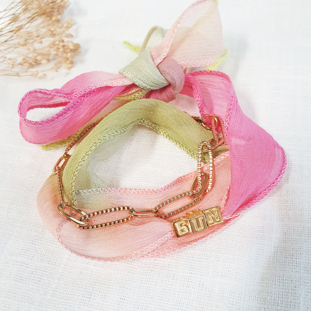 Tie and dye - personalized silk ribbon bracelet with letter pearls