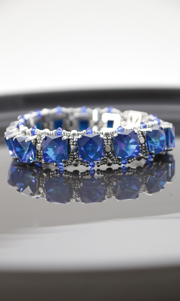 Pinterest Watch PureCrystal-crystal-glass-beads-Puca