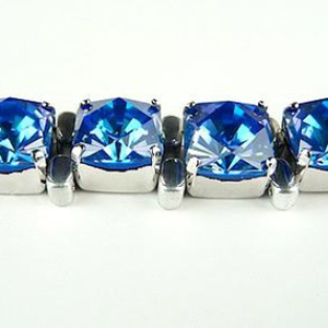 Step8 bracelet PureCrystal-crystal-glass-beads-Puca