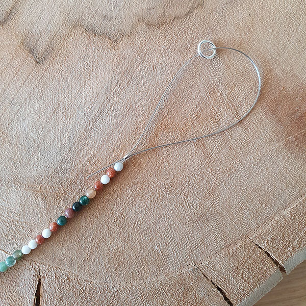 Multi-row gemstone bracelet with 925 sterling silver insert : Step 2 Multi-row gemstone bracelet with 925 sterling silver insert : Step 2