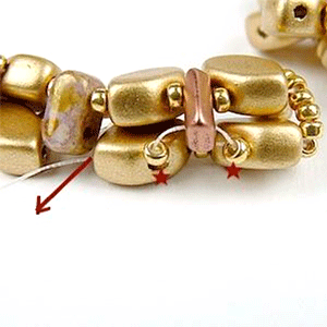 step 16 - Patty glass pearl necklace Piros Puca