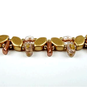 step 6 - Patty glass pearl necklace Piros Puca