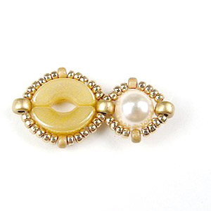 Step 12 - Pepa Puca glass pearl necklace