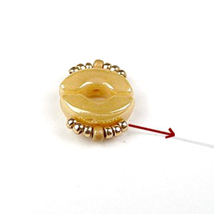 Step 3 - Pepa Puca glass pearl necklace