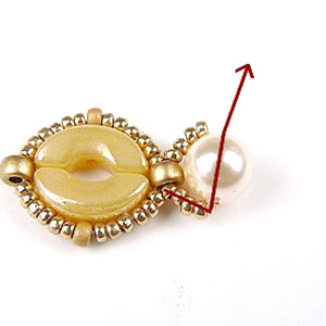 Step 7 - Pepa Puca glass pearl necklace