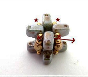 Step 10 -DIY pearl necklace Talia Puca