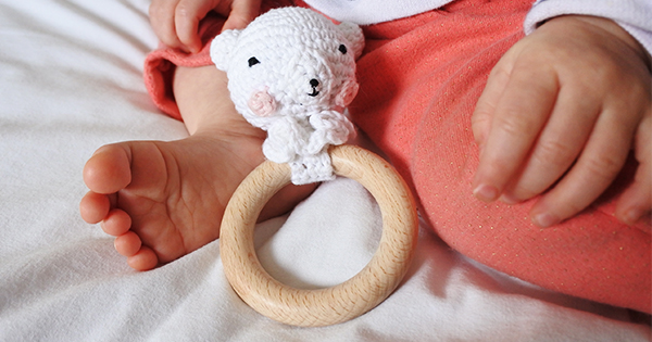 Baby crochet amigurumi rattle tutorial