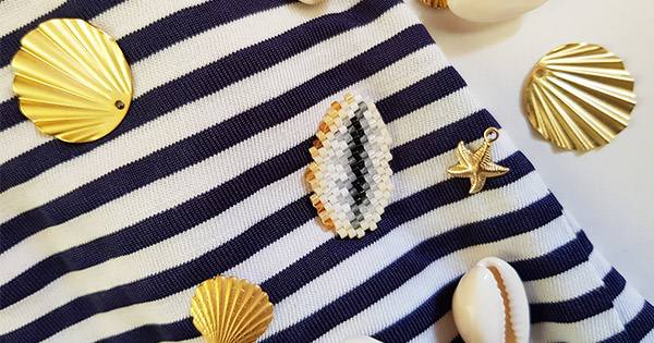 Cauri shell weaving grid in Miyuki Delicas 11/0