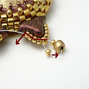 step 12 - Gaia cabochon pendant, Piros and Helios glass beads by Puca