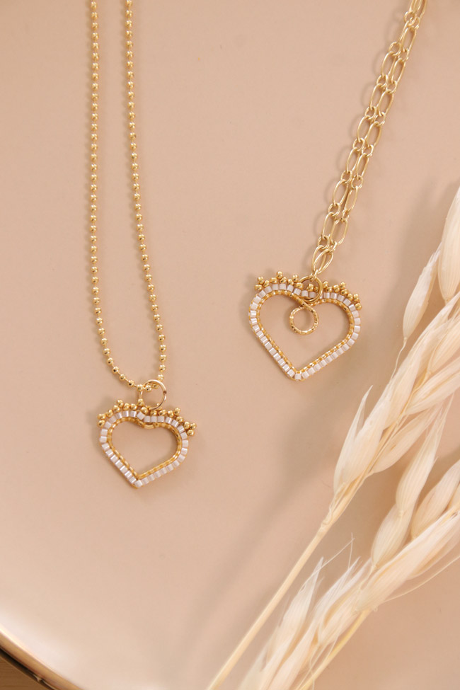 Schema Heart pendants in miyuki delicas 15 brick stitch technique Schema Heart pendants in miyuki delicas 15 brick stitch technique