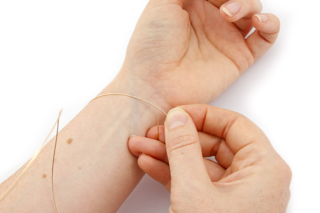 DIY 14k Gold Filled Gold Wireweave Bracelet Measure Wrist