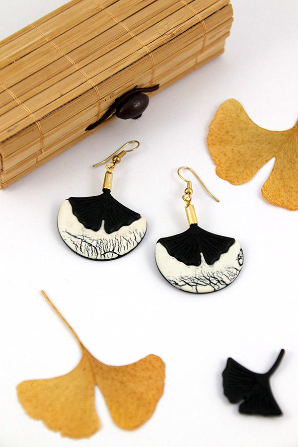 Schema  Polymer raku and gingko earrings