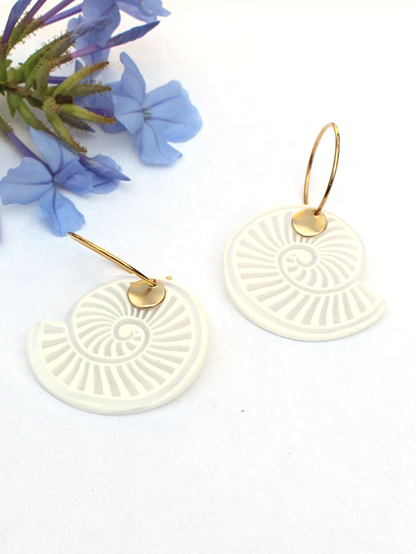 Schema Cane nautilus white and translucent polymer clay Schema Cane nautilus white and translucent polymer clay