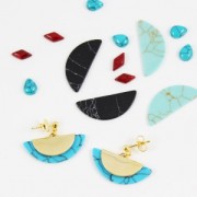 Triangle cabochon imitation Howlite tinted 8.5x8.5 mm Red Corail x5