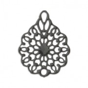 Dyed laser cut flower pendant 16x12 mm Black x1|raw }}
