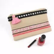 Imitation cotton tassel 35 mm Light Pink/Gold x1