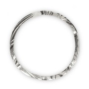 Twisted ring ethnic pattern 35.5 mm Rhodium tone x1