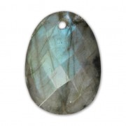 Oval Faceted gemstone Pendant 20x15 mm Labradorite x1|raw }}
