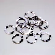 Loop pendant in cellulose acetate 21 mm Tortoise Shell White/Black x1