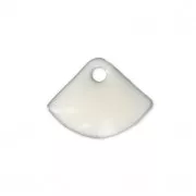Epoxy resin fan-shaped sequin 7x10 mm White x6