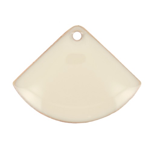 Epoxy resin fan-shaped sequin 7x10 mm Cream x6