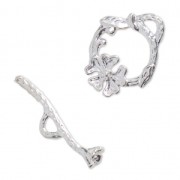 Flower toggle clasp 18 mm Fine silver plating x1