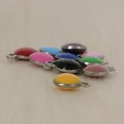 Stainless steel charm covered with epoxy resin 6 mm Fuchsia x5