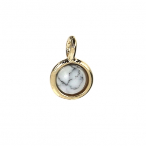 Small charm with an imitation Howlite 7 mm Gold Tone x1
