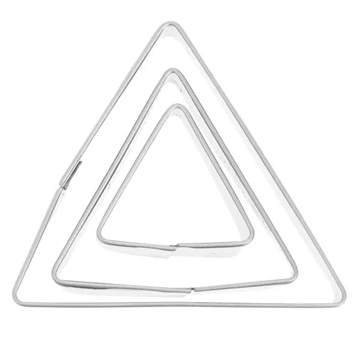 Triangle-shaped cutter set x3