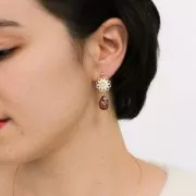 PureCrystal 4320 Pear Fancy Stone 14x10 mm Scarlet Gold Patina x1