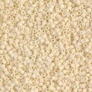 Miyuki Delica 11/0  DB0732 - Opaque Dark Cream - wholesale x 100g|raw }}