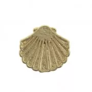 Brass shell pendant/charm 10x10 mm Mat Gold Tone x1