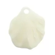 Shell pendant in cellulose acetate 14x17 mm Ivory White x1