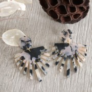 Sun-shaped plexiglass pendant 50x47mm Tortoise shell - Beige/Black x1