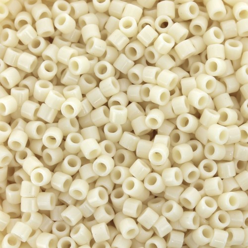 Miyuki Delica 10/0 DBM0732 - Opaque Dark Cream x8g