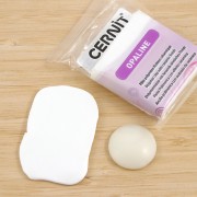 Cernit Polymer clay with ceramic finish - Opaline 250 gr White 010 x1