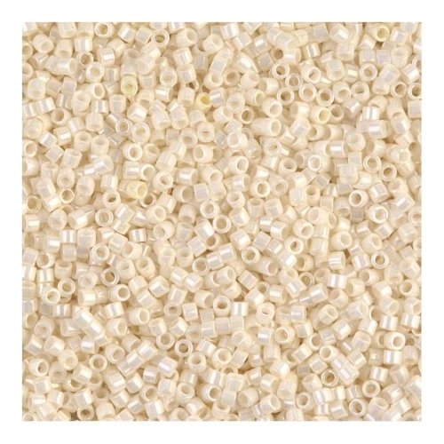 Miyuki Delica 15/0 DBS0203 - Cream Ceylon