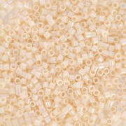 Miyuki Delica 15/0 DBS0157 - Opaque Cream AB|raw }}