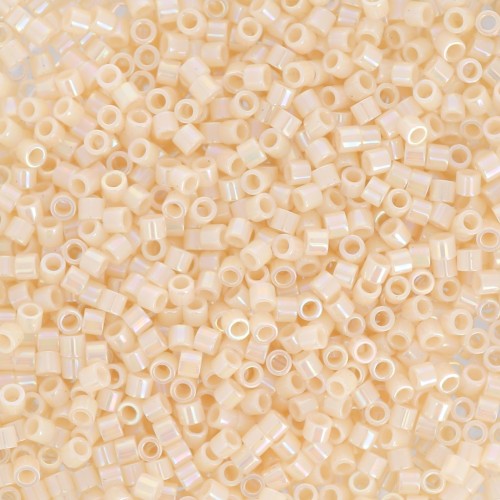 Miyuki Delica 15/0 DBS0157 - Opaque Cream AB