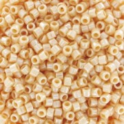 Miyuki Delica 11/0 DB1561 - Opaque Pear Luster|raw }}