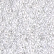 Miyuki Seed beads 11/0 528 - White Pearl Ceylon|raw }}