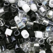 Mix Miyuki Delica 8/0 - Salt and Pepper x8g|raw }}