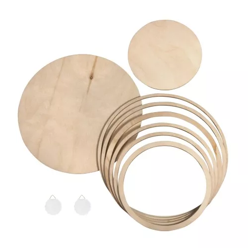 Assortment of flat wooden circles for DIY decoration x8