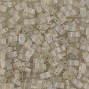 Miyuki Half Tila Beads 5x2.3x1.9mm HTL-3173 - Matte Transparent Oyster Luster x10g|raw }}