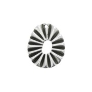 22x18mm Zamac pleated effect oval pendant - Antique Silver Plating x1